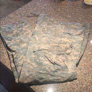 Fatigues/BDU pants
